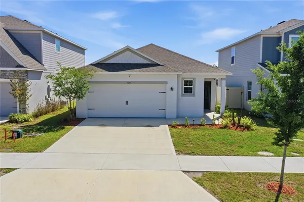 $372,900 | 4057 Sagefield Drive, Harmony, FL 34773