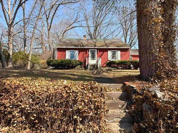$599,000 | 65 McKinley Road, Portsmouth, NH 03801