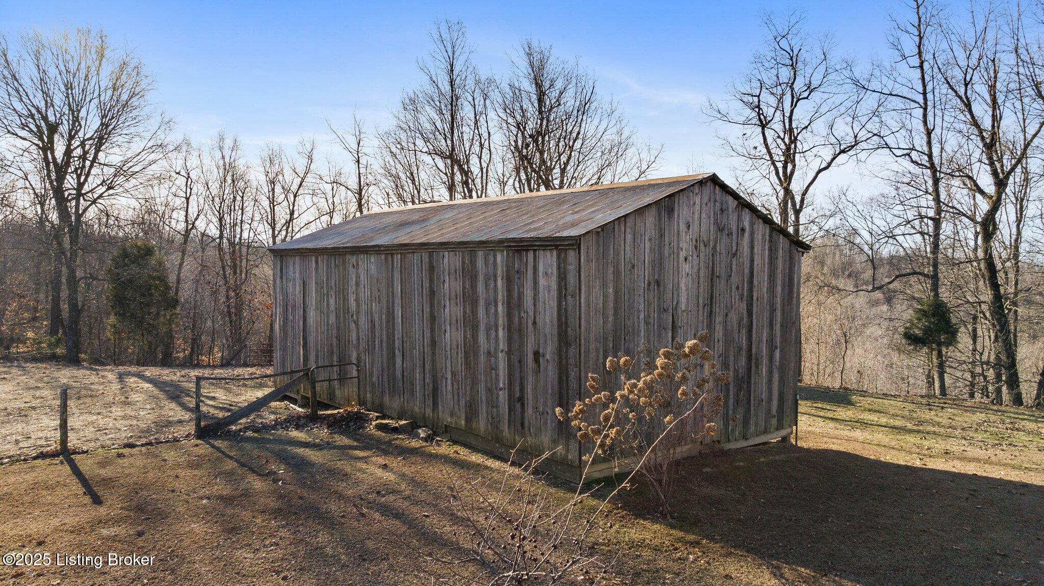 971 Junction Road Falls Of Rough, KY 40119 - Photo 6 of 46 12-web-or-mls-DJI_20250129084330_0008_D