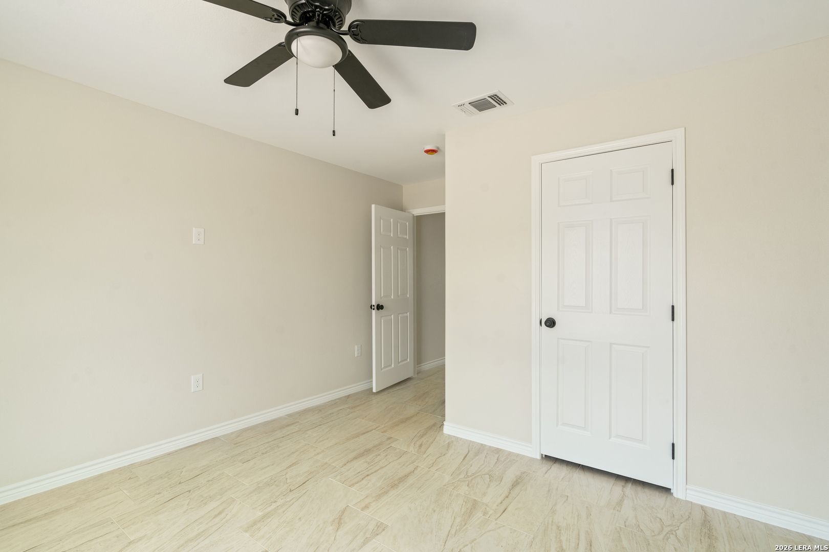 514 Linda Vista Drive Del Rio, TX 78840 - Photo 13 of 27