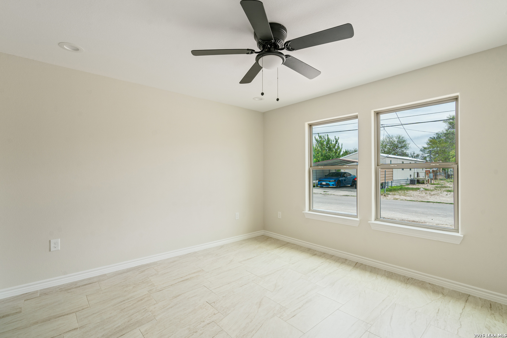 514 Linda Vista Drive Del Rio, TX 78840 - Photo 18 of 27