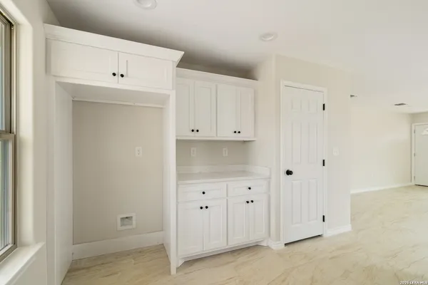 $195,500 | 514 Linda Vista Drive, Del Rio, TX 78840