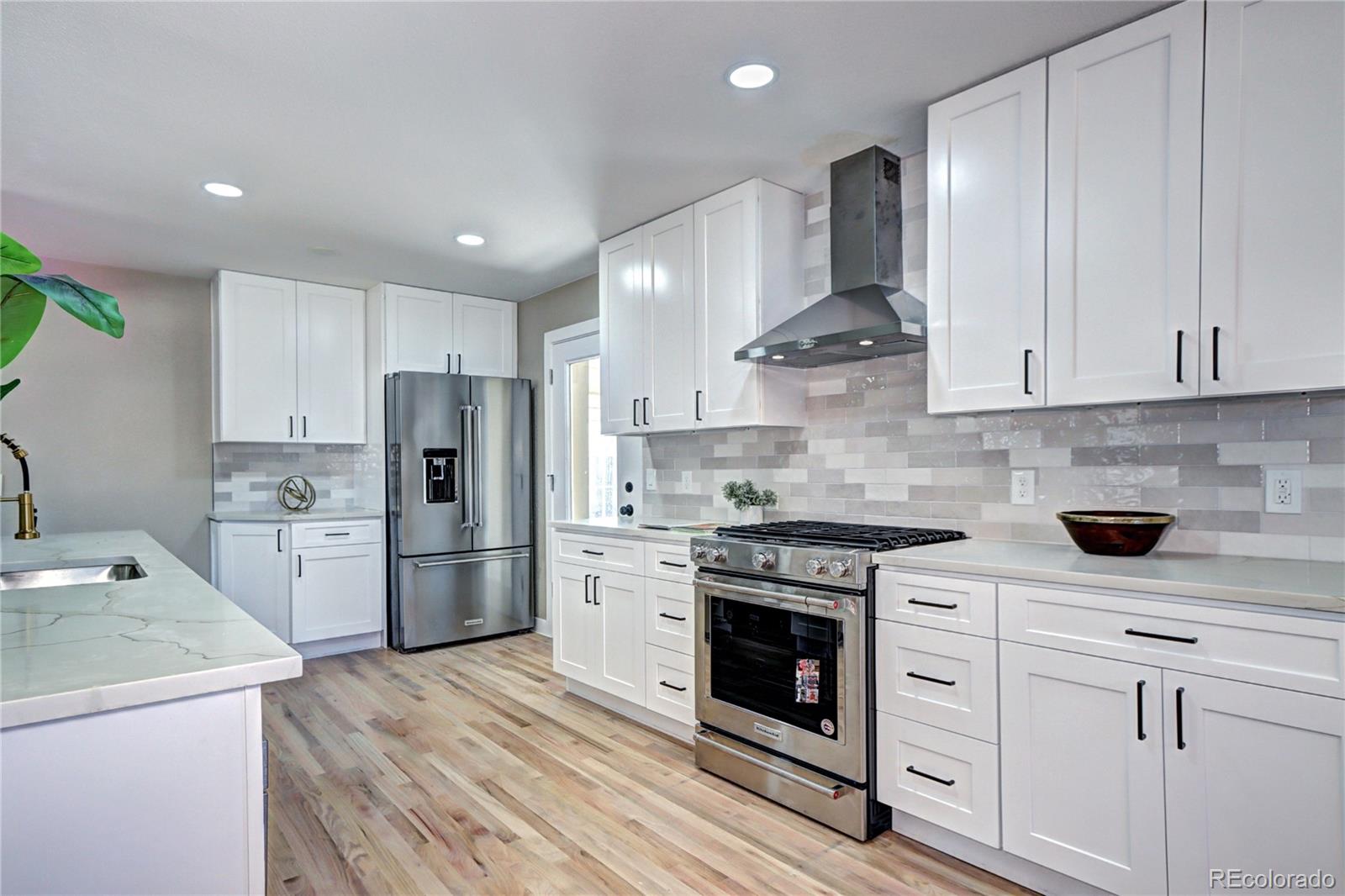 507 South Pontiac Way Denver, CO 80224 - Photo 16 of 35