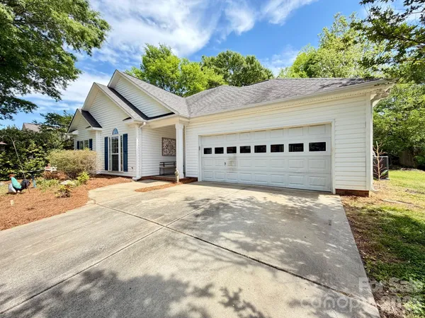 $322,447 | 3223 Chatfield Lane Southwest, Concord, NC 28027