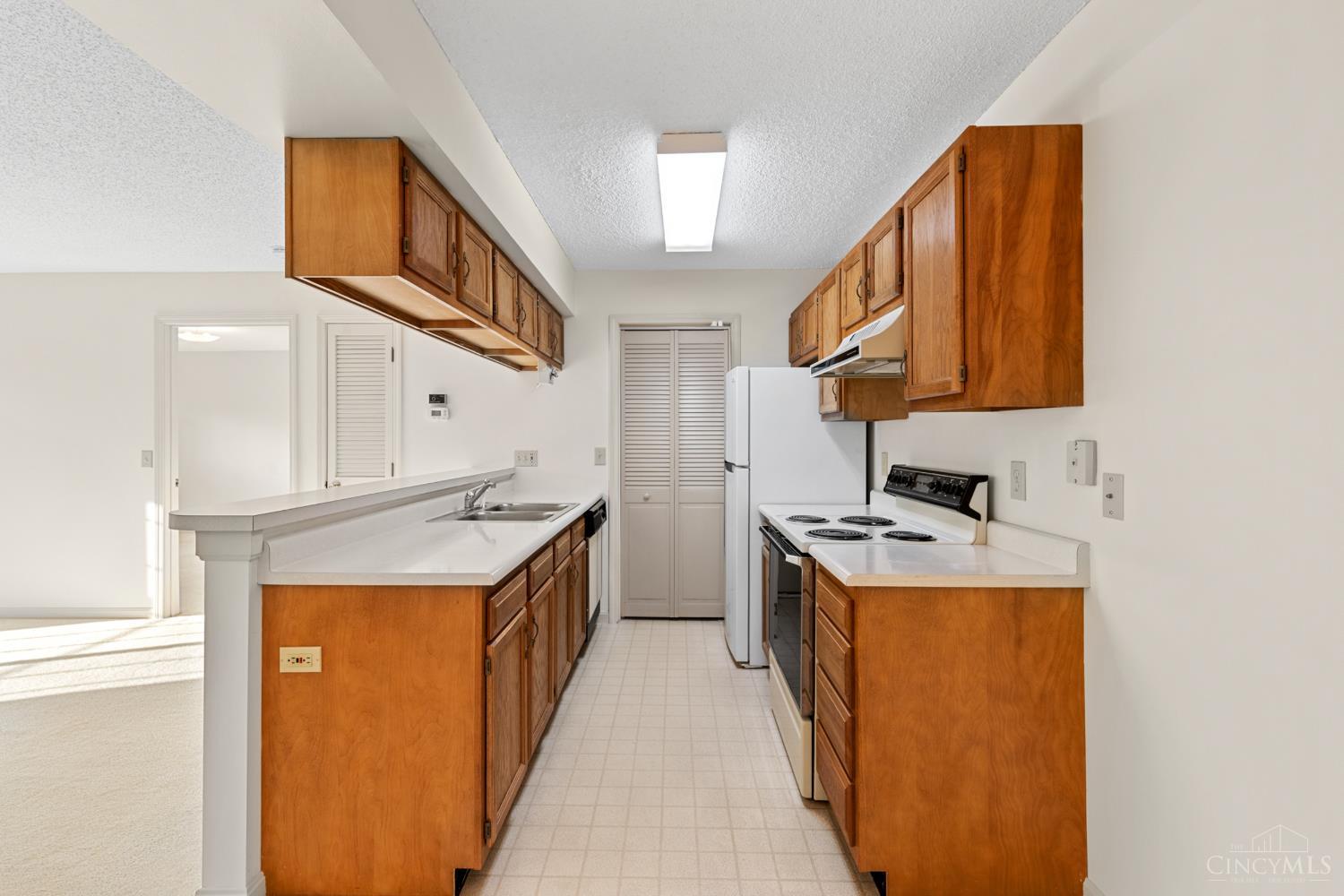 3547 Jessup Road, Unit 1A Cincinnati, OH 45239 - Photo 21 of 46