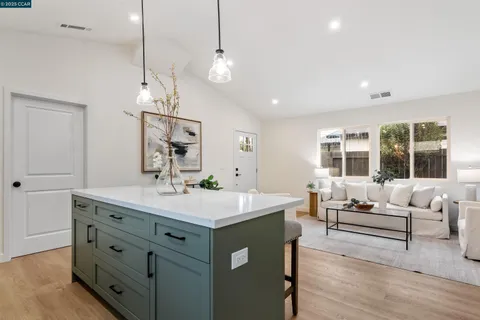 $549,000 | 330 Warren Way, Pittsburg, CA 94565