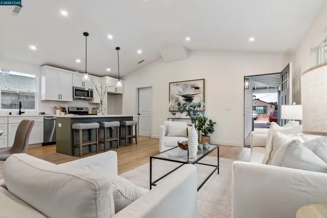 $549,000 | 330 Warren Way, Pittsburg, CA 94565