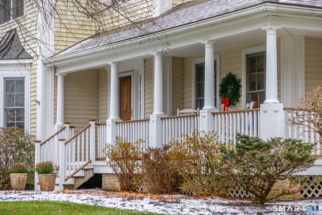 $895,000 | 52 Steeple View Lane, Woodbury, CT 06798