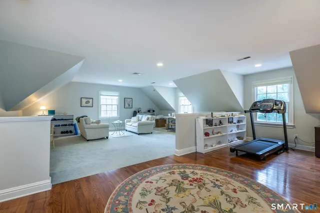 $895,000 | 52 Steeple View Lane, Woodbury, CT 06798