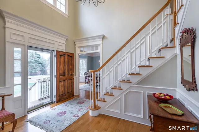 $895,000 | 52 Steeple View Lane, Woodbury, CT 06798