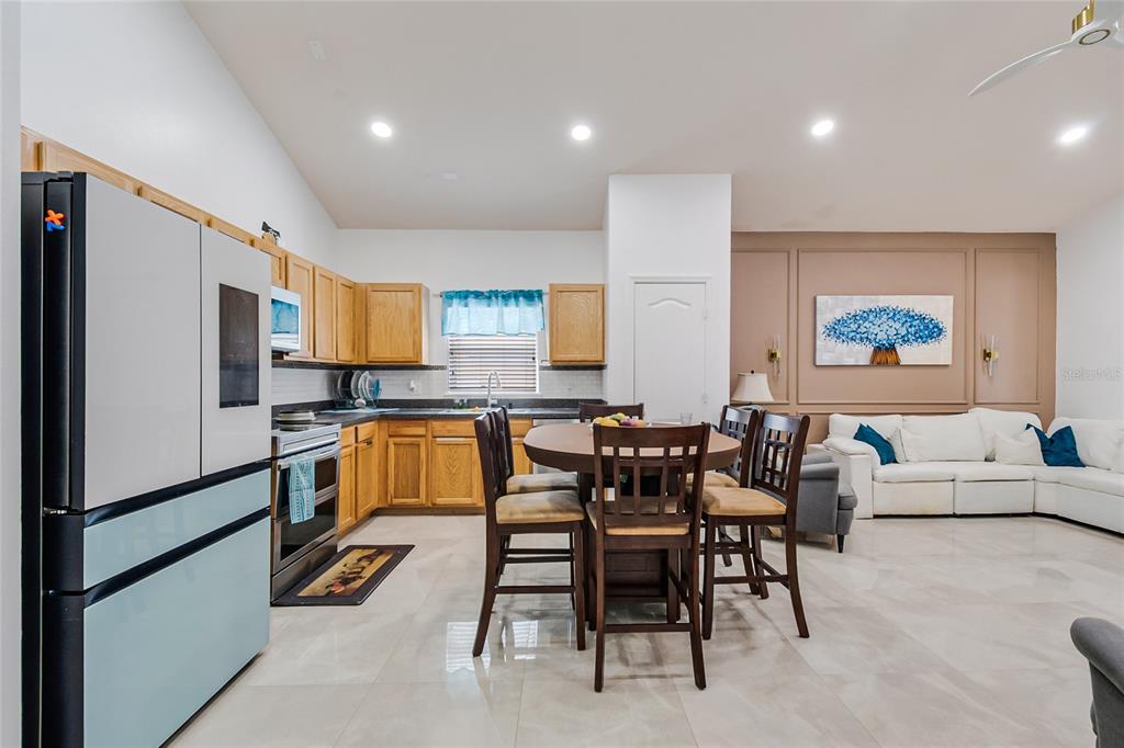 1228 Sandy Ridge Drive Davenport, FL 33896 - Photo 11 of 40