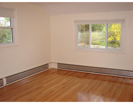 25 Dartmouth Road Marblehead, MA 01945 - Photo 6 of 6 Gallery Image 6