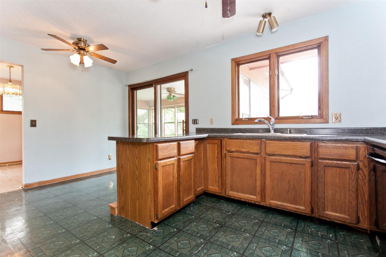 4607 Beverly Road Southwest Cedar Rapids, IA 52404 - Photo 5 of 25 Gallery Image 5