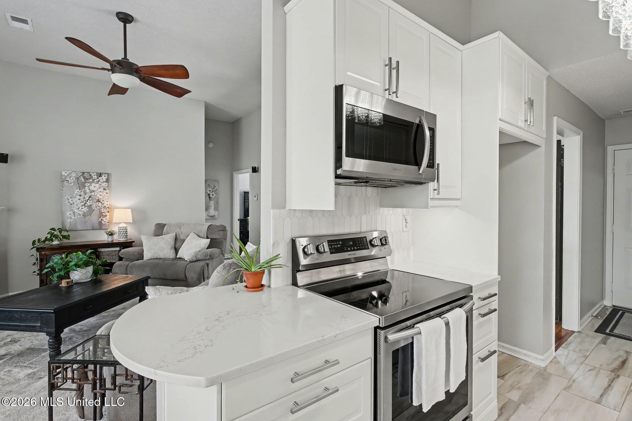 7740 Meadow Ridge Lane Olive Branch, MS 38654 - Photo 15 of 40 Kitchen