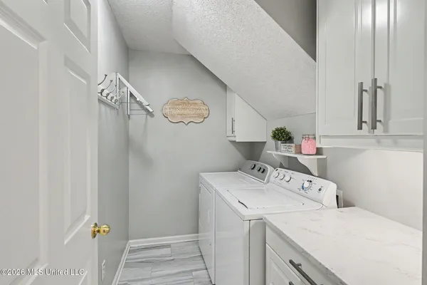 $310,000 | 7740 Meadow Ridge Lane, Olive Branch, MS 38654