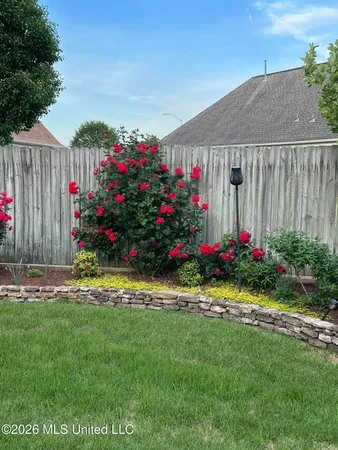 $310,000 | 7740 Meadow Ridge Lane, Olive Branch, MS 38654