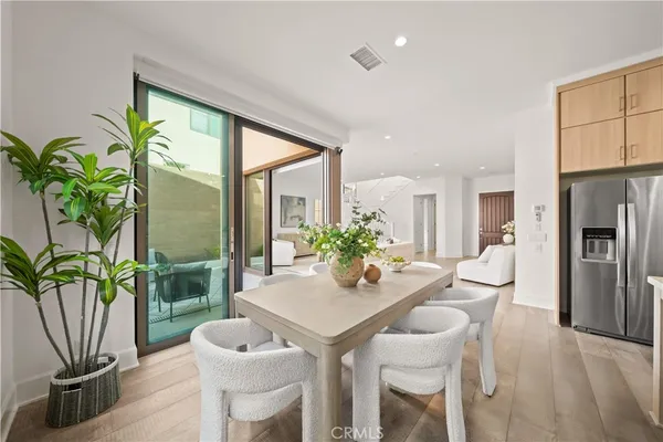 $2,149,900 | 111 Donati, Irvine, CA 92602