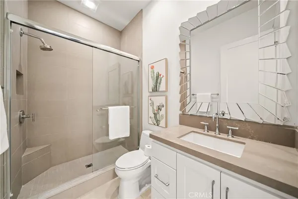 $2,149,900 | 111 Donati, Irvine, CA 92602