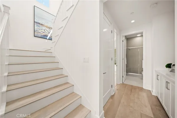 $2,149,900 | 111 Donati, Irvine, CA 92602