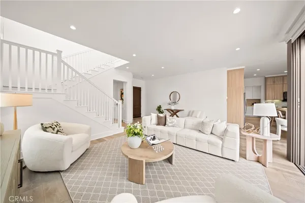 $2,149,900 | 111 Donati, Irvine, CA 92602