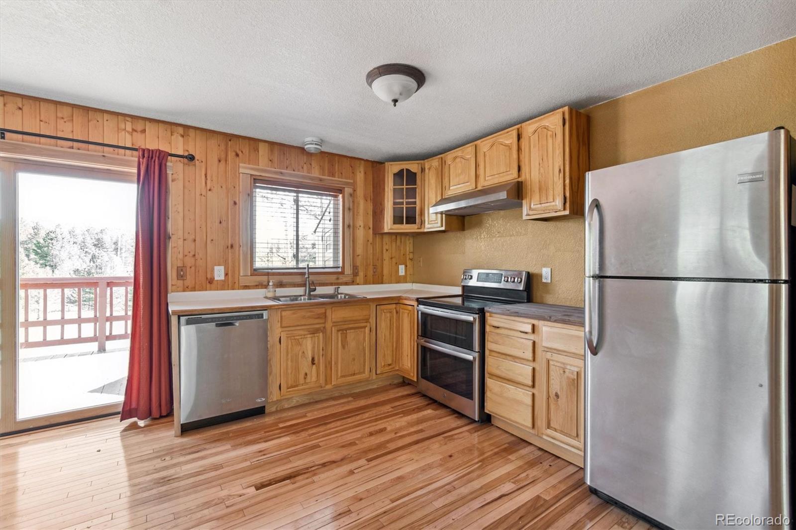 134 Pinon Circle Black Hawk, CO 80422 - Photo 14 of 38