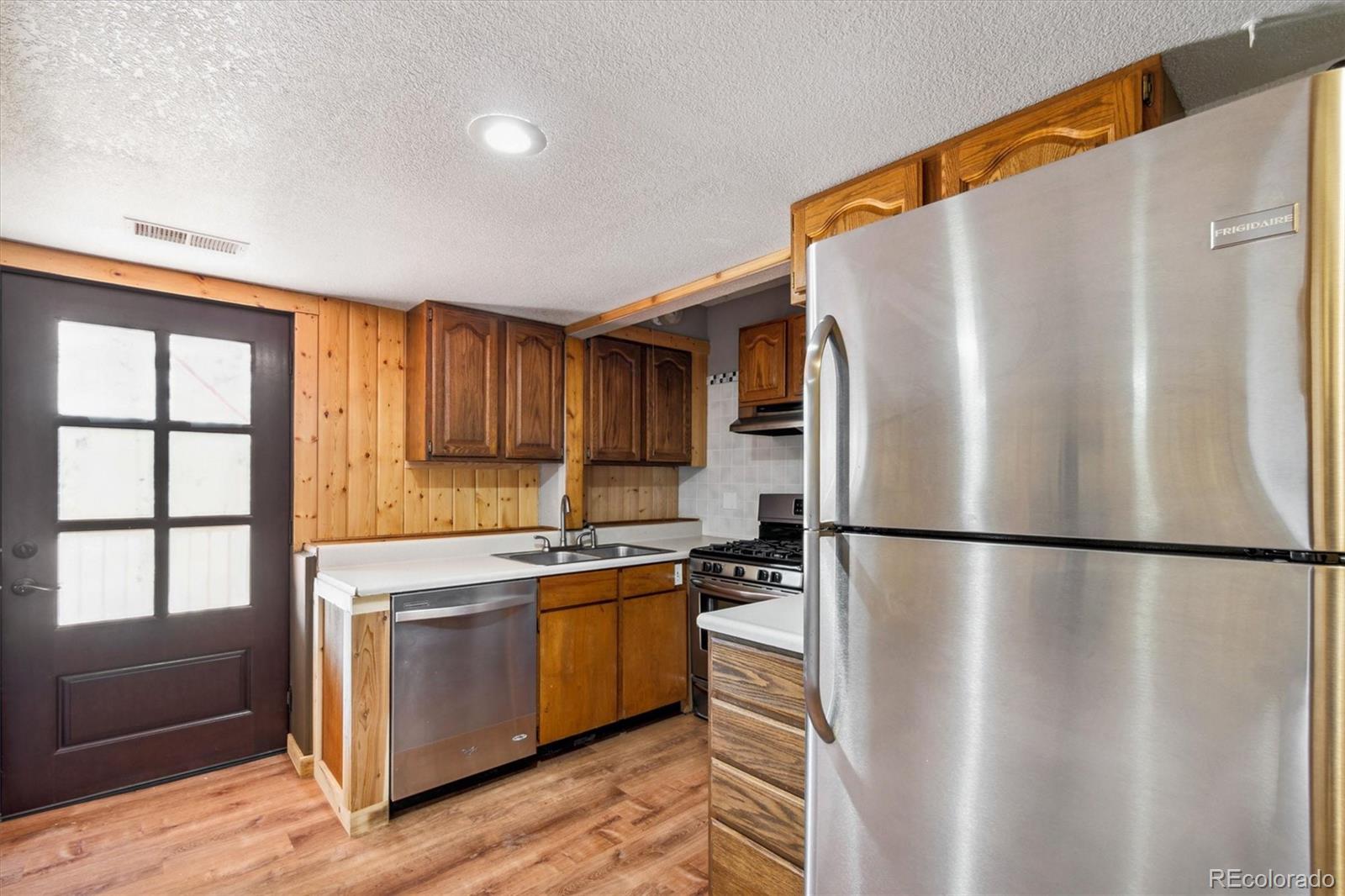 134 Pinon Circle Black Hawk, CO 80422 - Photo 15 of 38