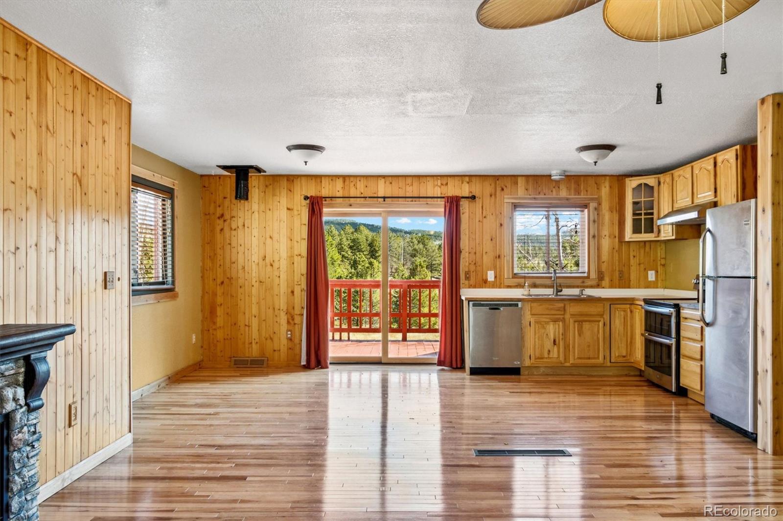 134 Pinon Circle Black Hawk, CO 80422 - Photo 17 of 38