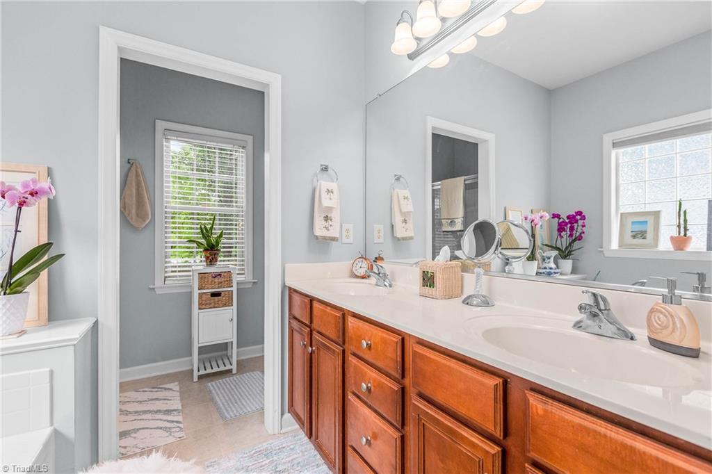 6604 Springfield Village Lane Clemmons, NC 27012 - Photo 23 of 31
