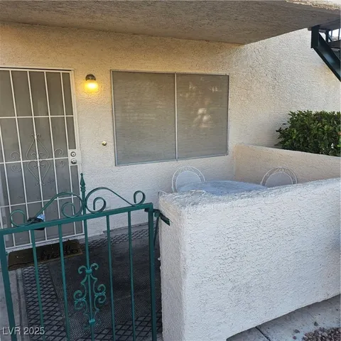 $1,595 | 1404 Oak Rock Drive, Unit 101, Las Vegas, NV 89128