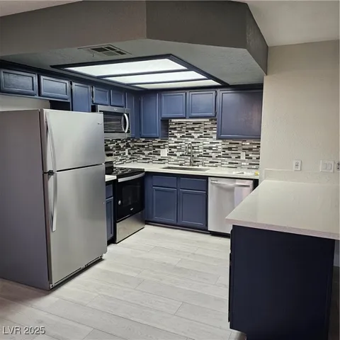 $1,595 | 1404 Oak Rock Drive, Unit 101, Las Vegas, NV 89128