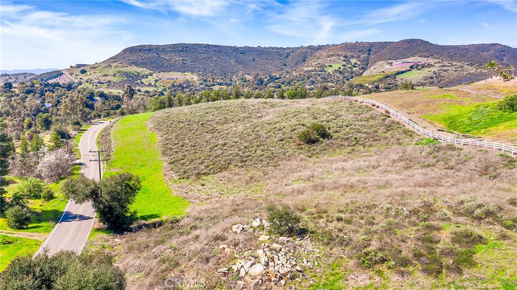 0 Cll Capistrano Temecula, CA 92590 - Photo 14 of 32 Looking West