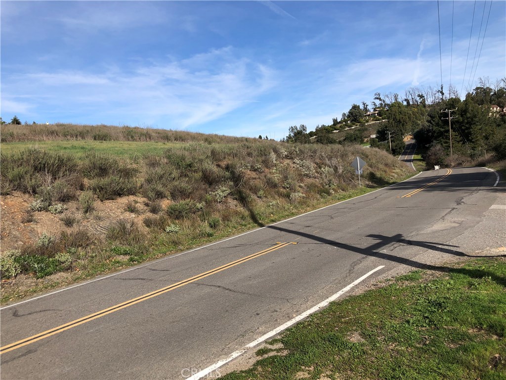 0 Cll Capistrano Temecula, CA 92590 - Photo 26 of 32 Calle Capistrano at Avenida Begonia