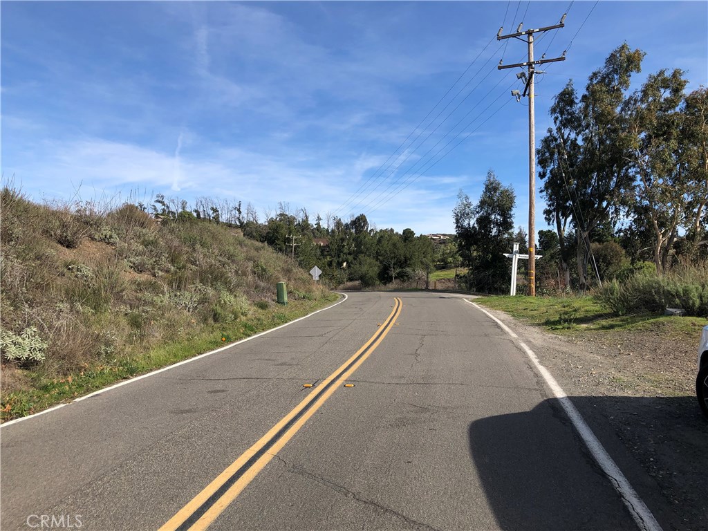 0 Cll Capistrano Temecula, CA 92590 - Photo 28 of 32 Calle Capiatrano Approach to Ave. Begonia