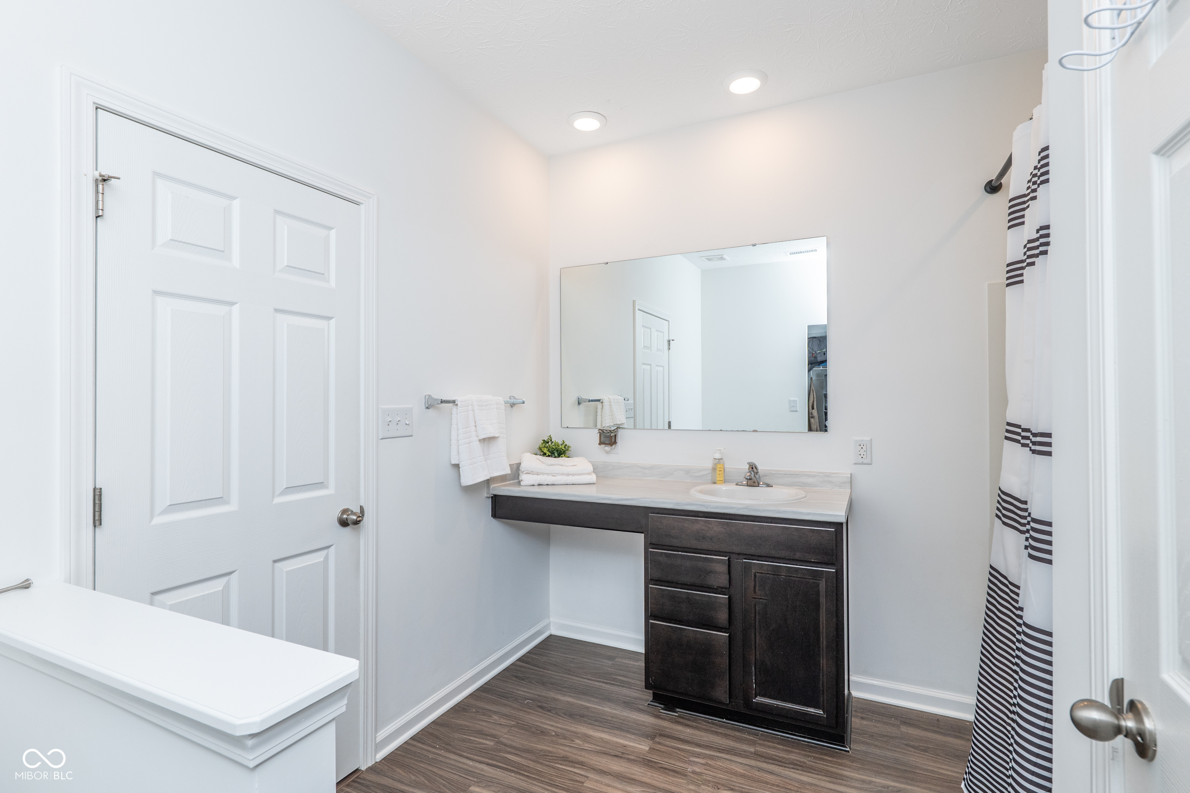 6926 Honeysuckle Way Pendleton, IN 46064 - Photo 16 of 28