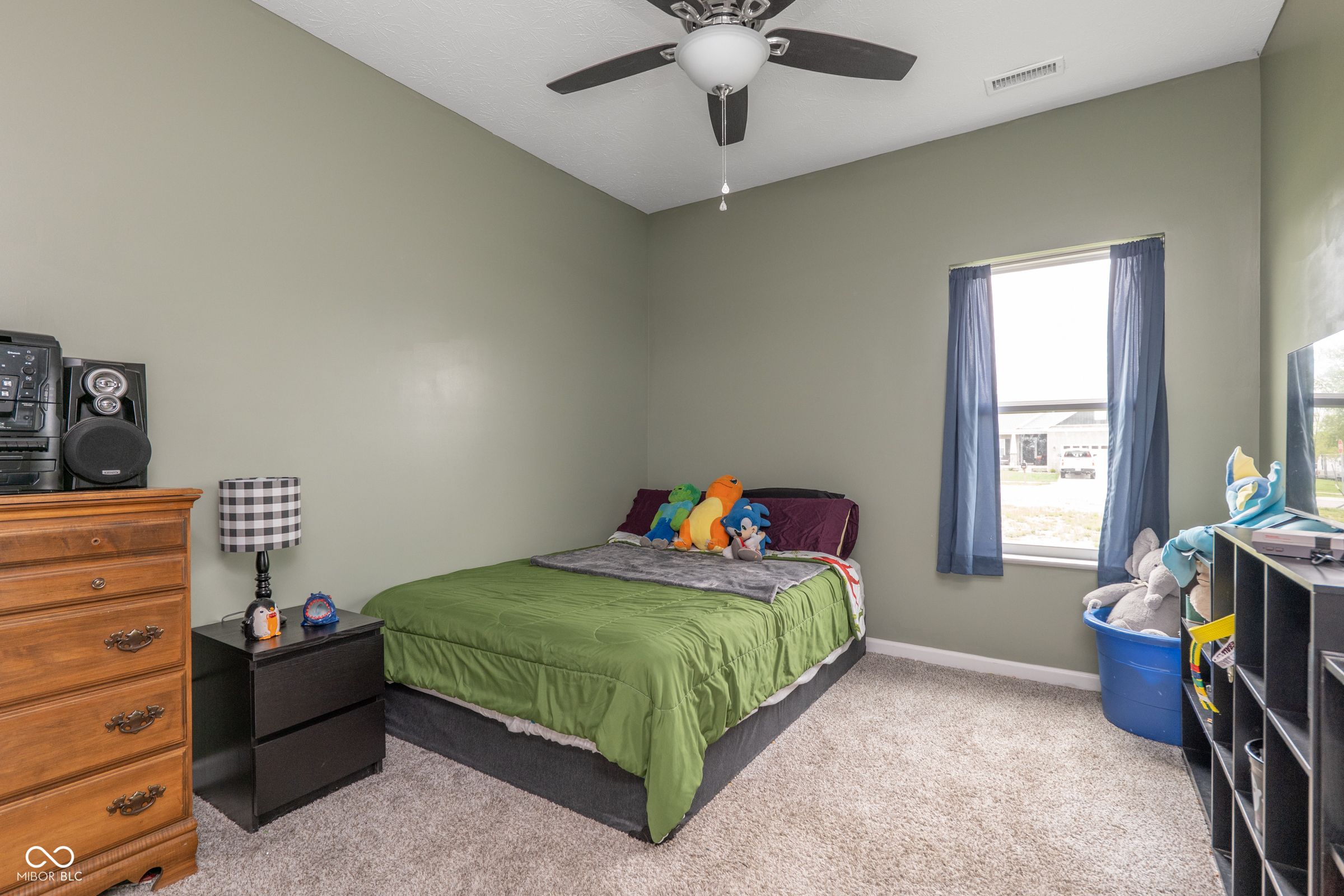 6926 Honeysuckle Way Pendleton, IN 46064 - Photo 19 of 28