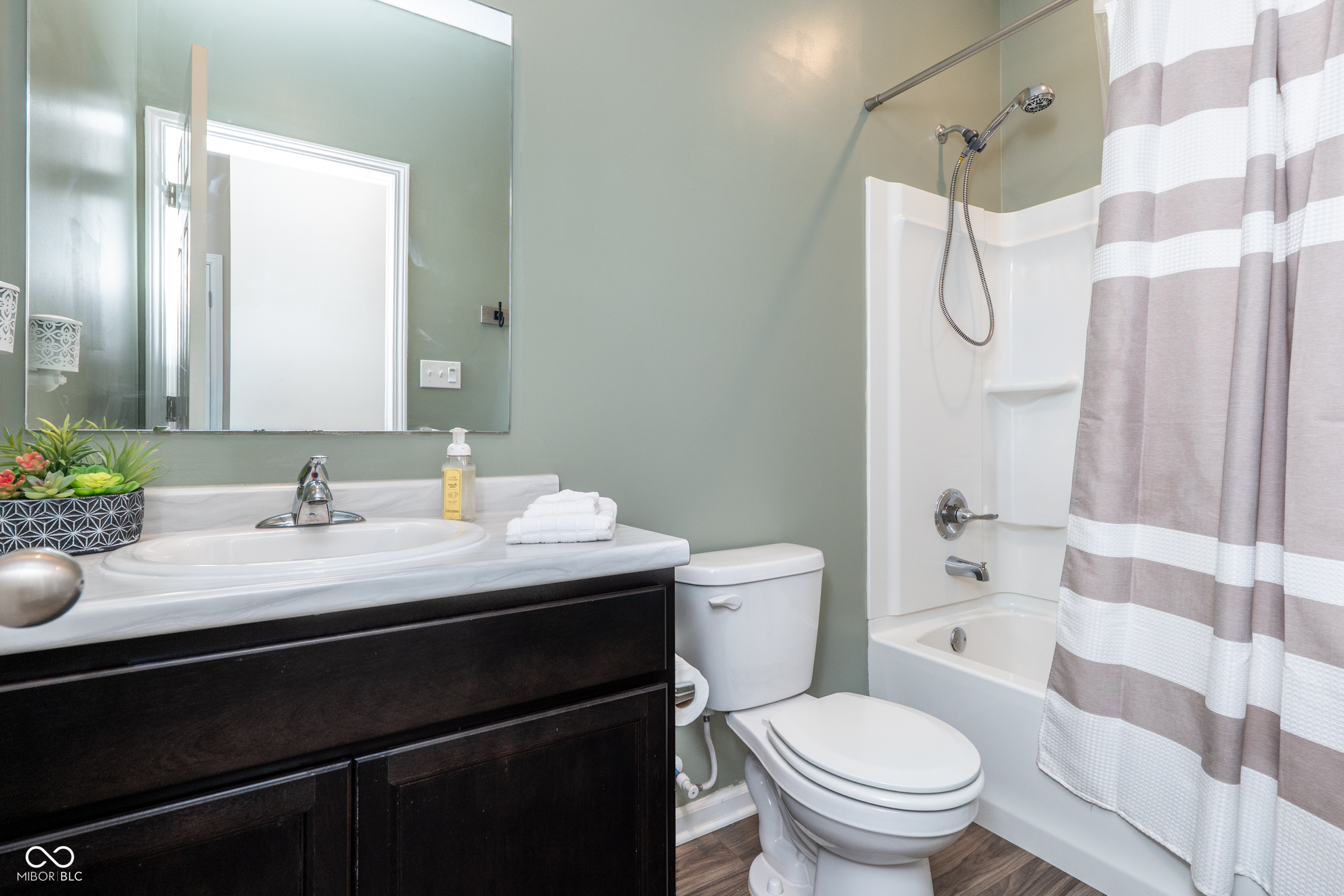 6926 Honeysuckle Way Pendleton, IN 46064 - Photo 22 of 28