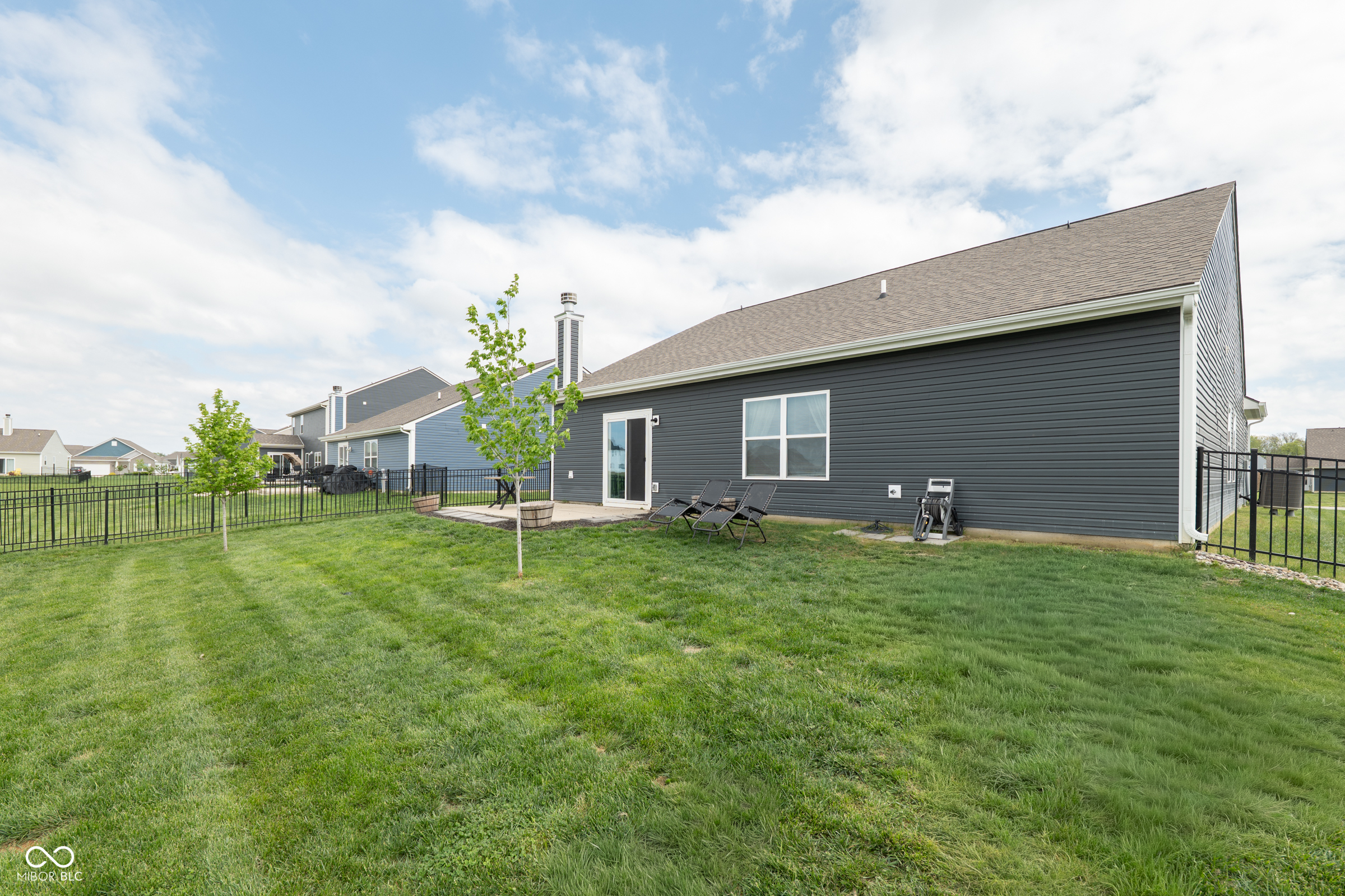 6926 Honeysuckle Way Pendleton, IN 46064 - Photo 27 of 28