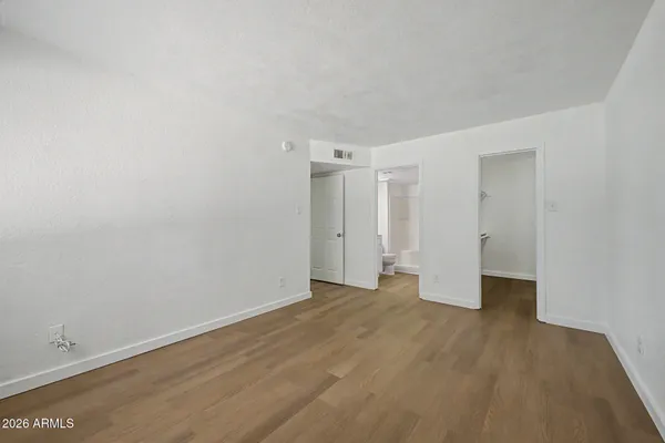 $149,900 | 3810 North Maryvale Parkway, Unit 1063, Phoenix, AZ 85031