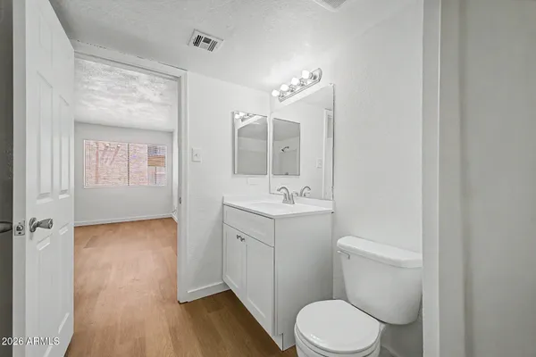 $149,900 | 3810 North Maryvale Parkway, Unit 1063, Phoenix, AZ 85031