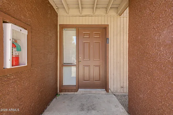 $149,900 | 3810 North Maryvale Parkway, Unit 1063, Phoenix, AZ 85031