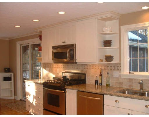 32 Teresa Road Hopkinton, MA 01748 - Photo 2 of 11
