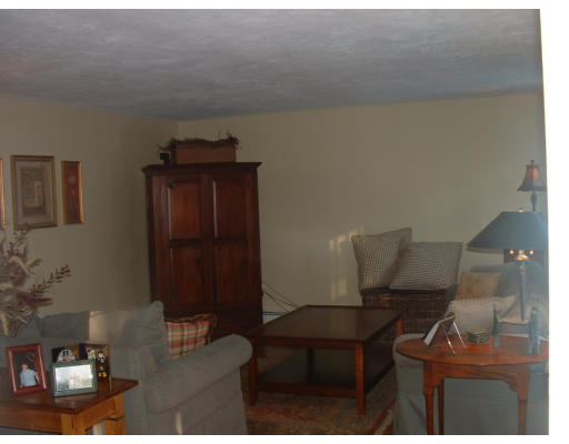 32 Teresa Road Hopkinton, MA 01748 - Photo 8 of 11