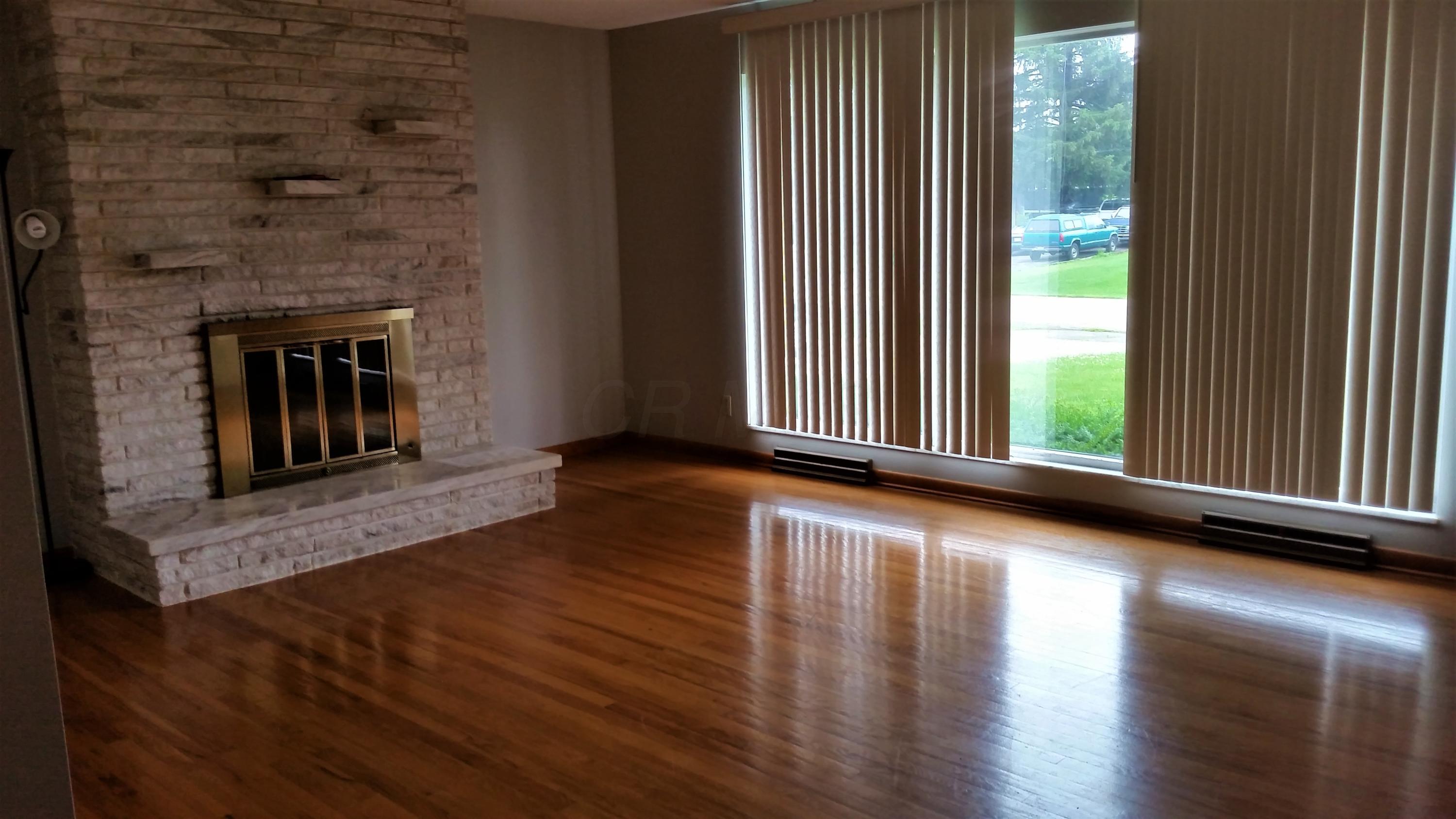 2511 Lindsay Road Columbus, OH 43207 - Photo 3 of 23