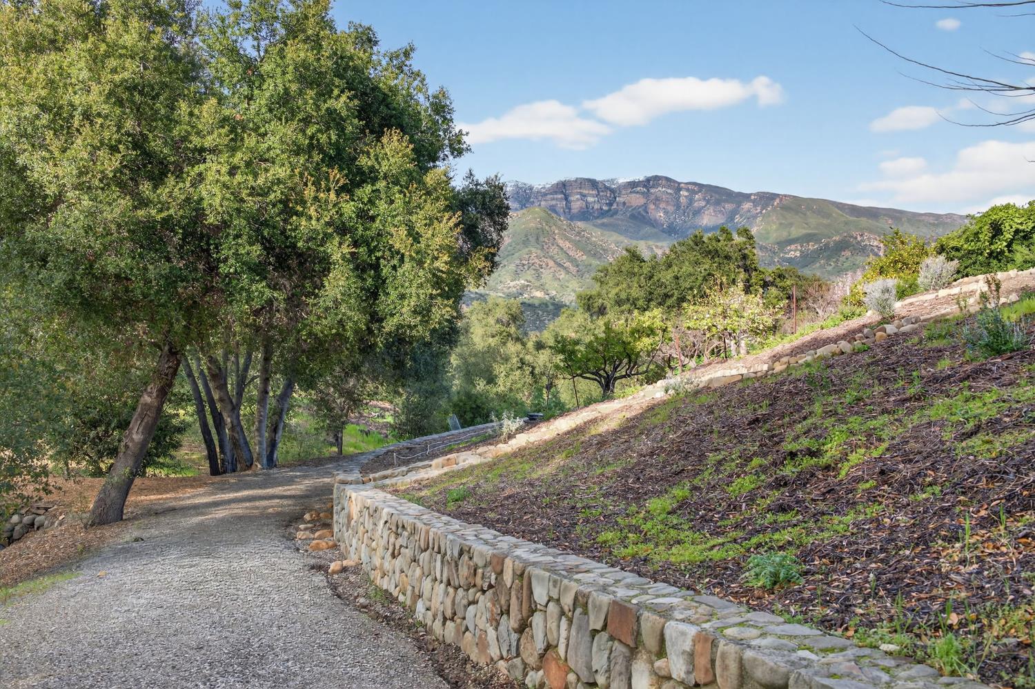 11400 Topa Vista Road Santa Paula, CA 93060 - Photo 37 of 41