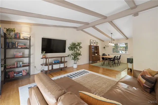 $367,900 | 4622 Glencliffe Road, Manlius, NY 13104