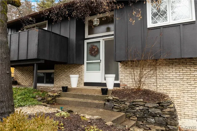 $367,900 | 4622 Glencliffe Road, Manlius, NY 13104