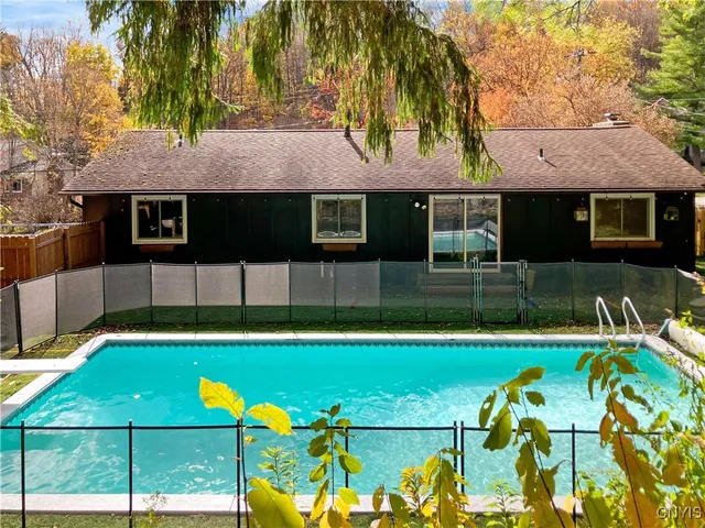 $367,900 | 4622 Glencliffe Road, Manlius, NY 13104