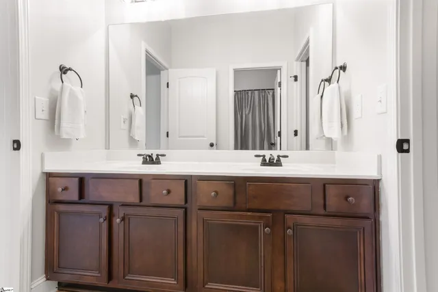 $800,000 | 239 Ivy Woods Court, Fountain Inn, SC 29644