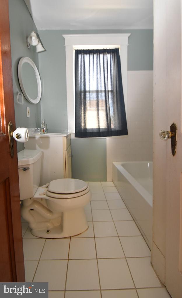 9435 Belair Road Nottingham, MD 21236 - Photo 14 of 15