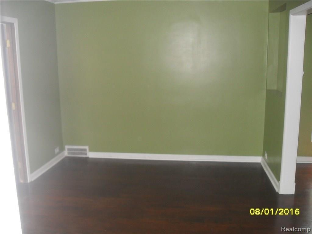 20400 Renfrew Road Detroit, MI 48221 - Photo 14 of 66 20400 Renfrew (8).JPG